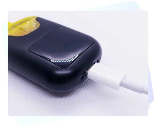 HUUL HDC02 Details Picture charging